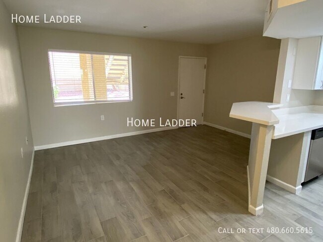 Building Photo - 12221 W Bell Rd