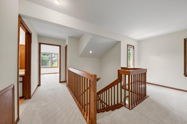 Building Photo - 2445 Mulberry Ct