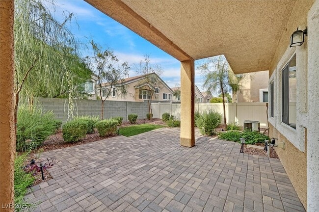 Building Photo - 1554 Ward Frontier Ln