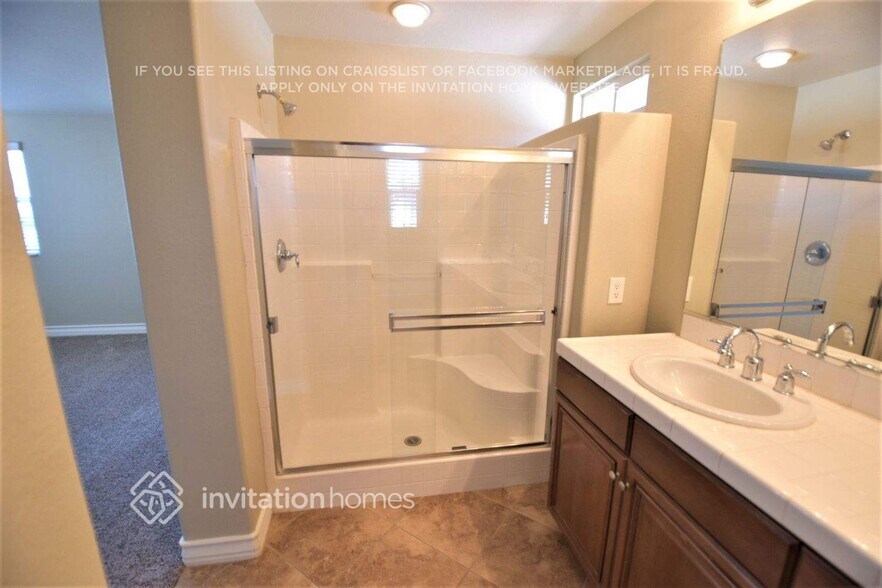 Building Photo - 37236 Ascella Ln