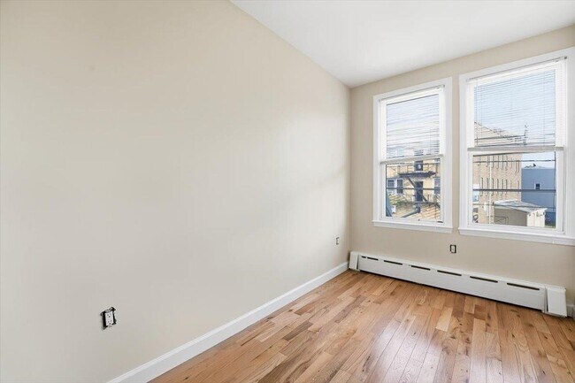 Building Photo - 59 Ocean Ave