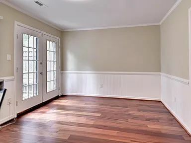 Building Photo - 128 Sloane Pl