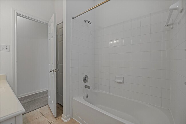 Building Photo - 20814 Ochre Willow Tr