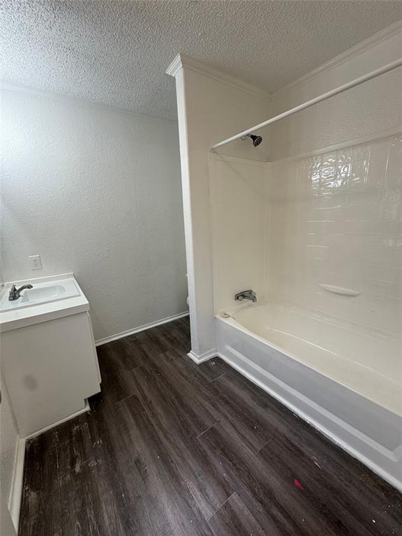 Building Photo - 11811 Greensbrook Forest Dr