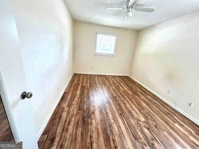 Building Photo - 1002 Level Creek Rd