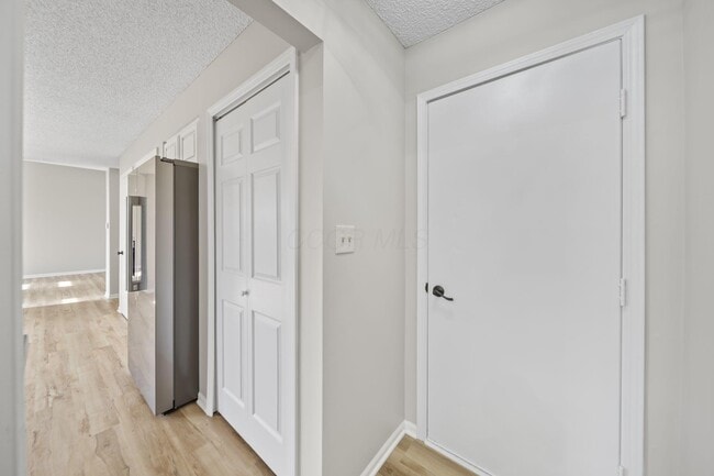 Building Photo - 3268 Stadler Dr