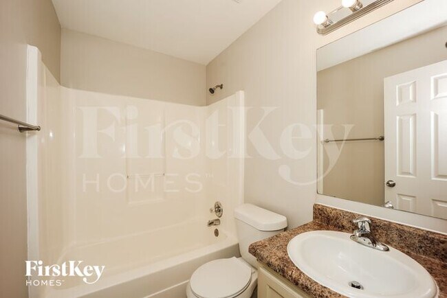 Building Photo - 73 Pine Shadows Ct