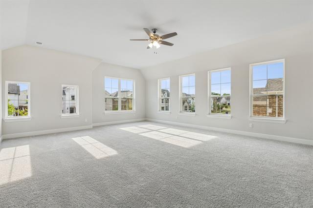 Building Photo - 821 Veranda View