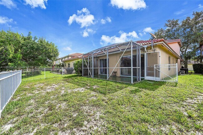 Building Photo - 3884 NW 63rd Terrace