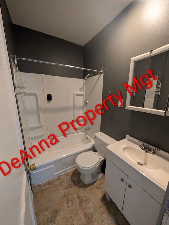 Building Photo - 1281 Clifton Prado