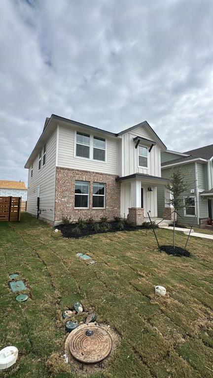 Building Photo - 379 Keefer