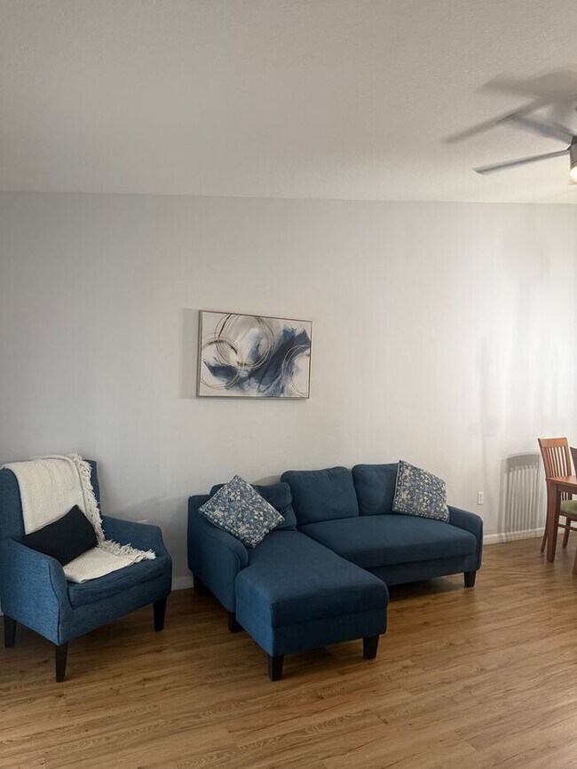 Building Photo - FREE RENT!!! Condo at Club Cortile, Kissimmee