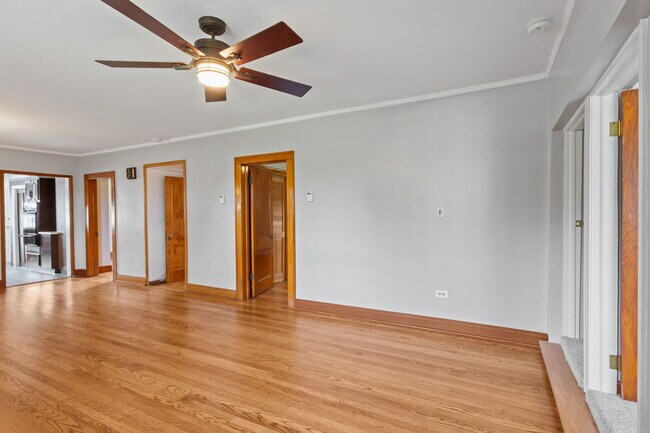 Building Photo - 288 Middaugh Rd