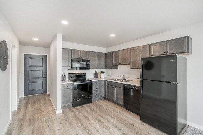 Interior Photo - Lincoln Heights