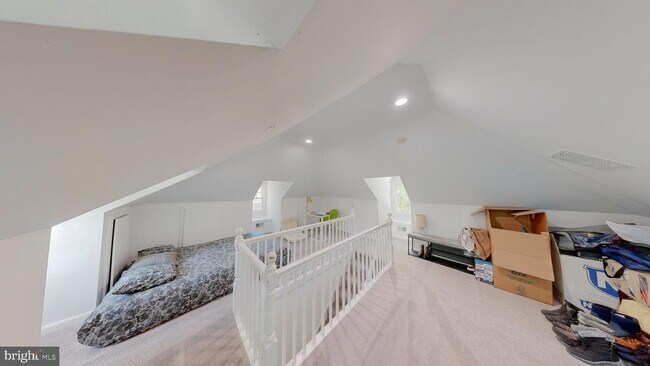 Building Photo - 8403 Bradmoor Dr