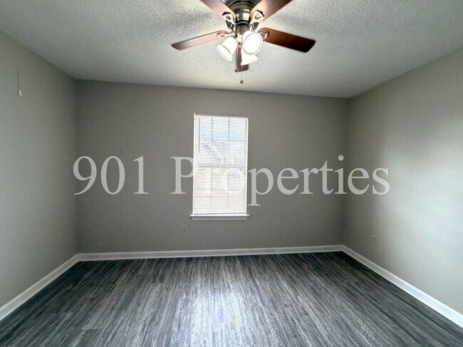 Building Photo - 3638 Dawnridge Cove