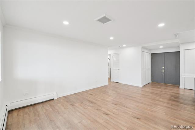 Building Photo - 3131 E Alameda Ave