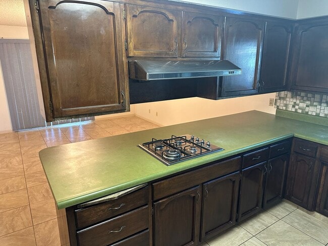 Building Photo - 1434 W Monte Vista Ave