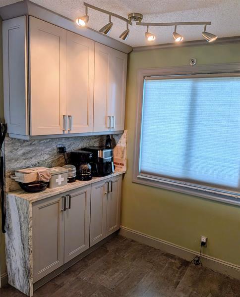 Building Photo - 2238 N Cypress Bend Dr