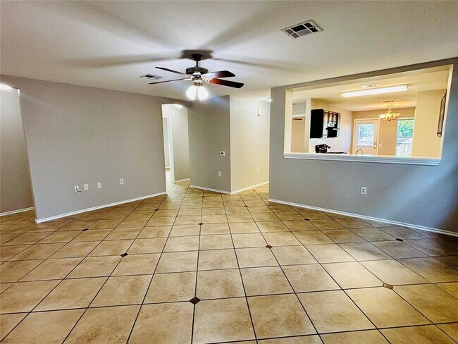 Building Photo - 7424 Cayenne Ln