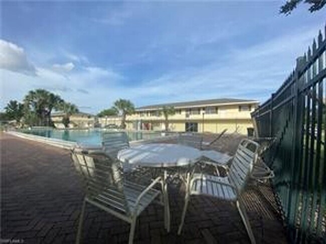 Building Photo - ANNUAL RENTAL - POINCIANA - PARTIALLY FURN...