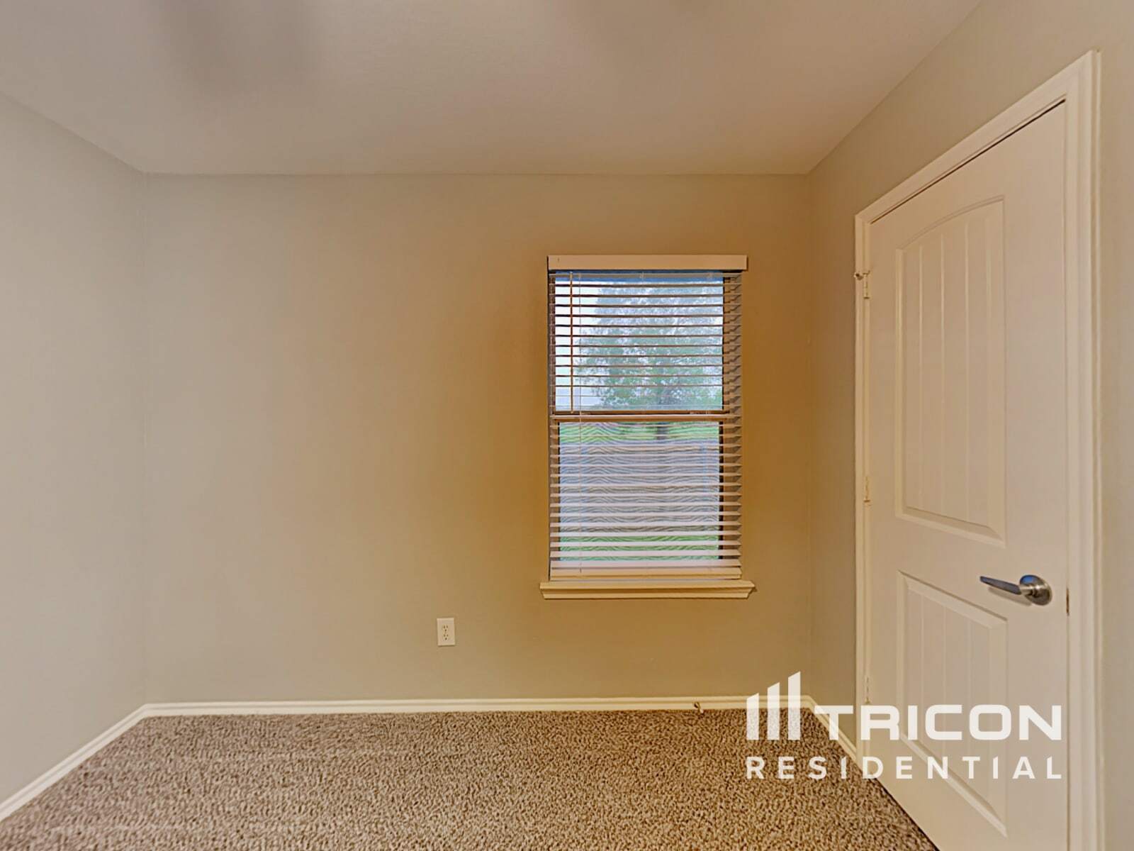 Building Photo - 626 Chapman Dr