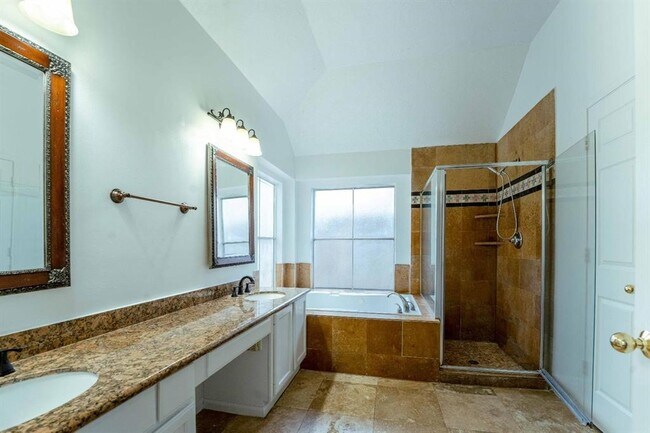 Building Photo - 7211 Cambridge Cove Cir