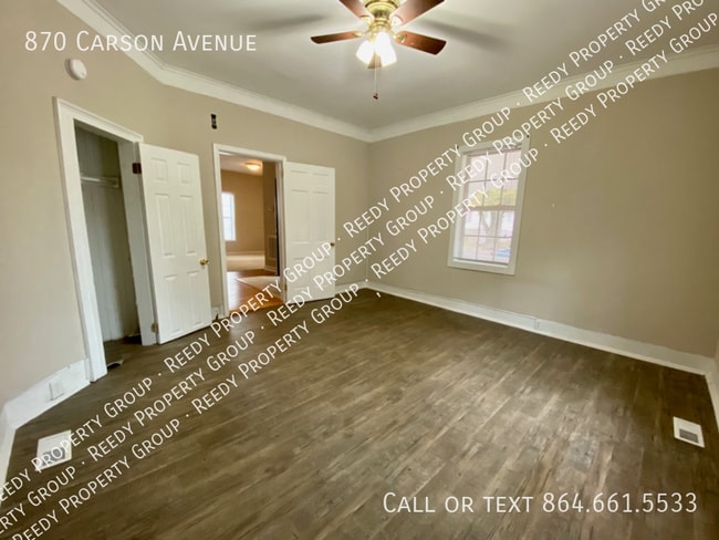 Building Photo - 870 Carson Ave