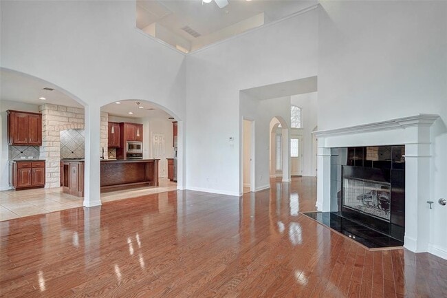 Building Photo - 3129 Goldenoak Cir