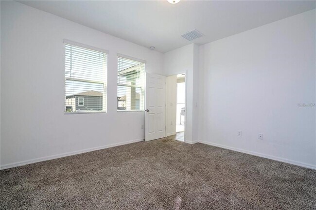 Building Photo - 2337 Treasure Hill St