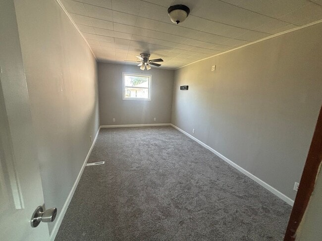 Building Photo - 1540 West Dr