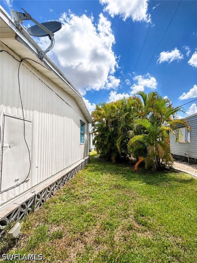 Building Photo - 5510 Sir Walters Way