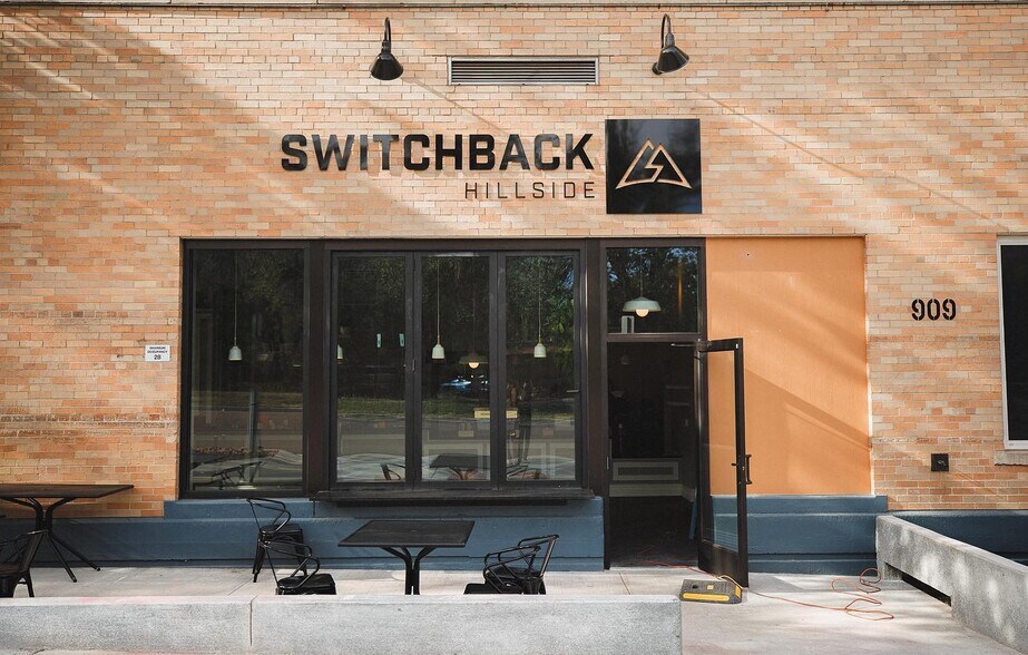Switchback Coffee in walking distance! - 1116 E Fountain Blvd