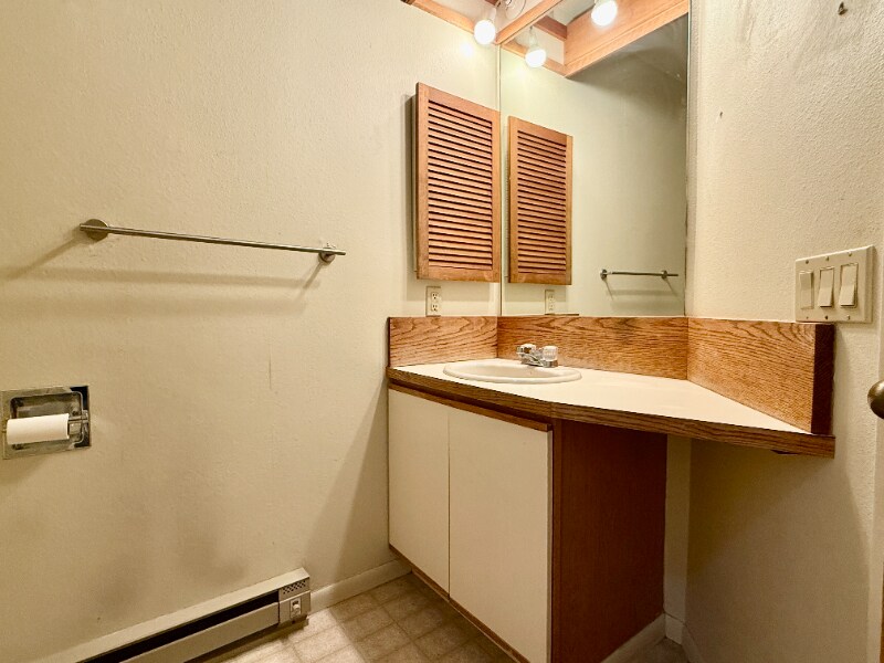 Building Photo - 185 Golf Terrace Dr