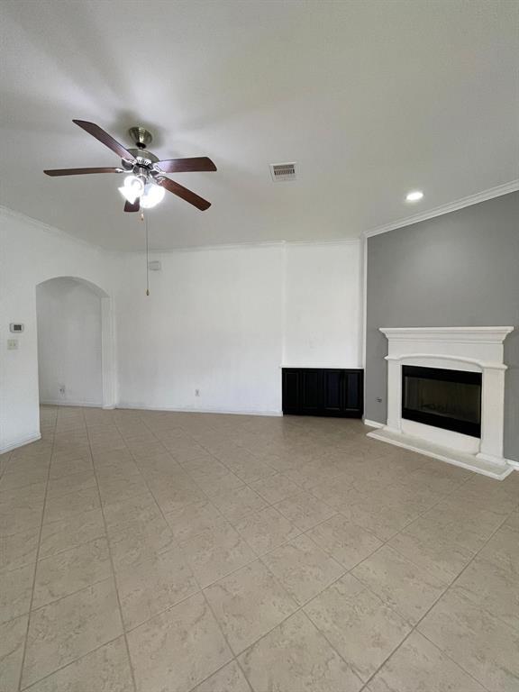 Building Photo - 26503 Grey Sparrow Dr