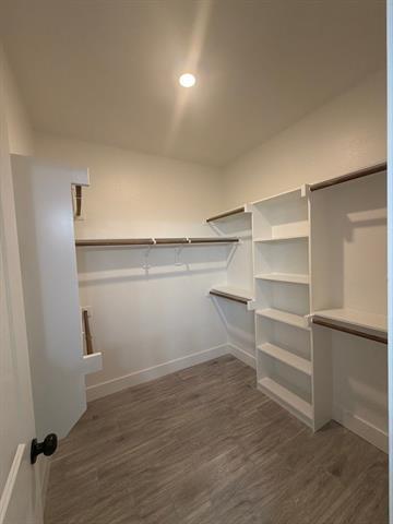 Building Photo - 5707 Barkridge Dr