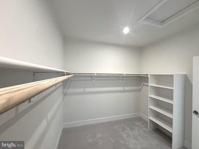 Building Photo - 133 Galaxy Pl