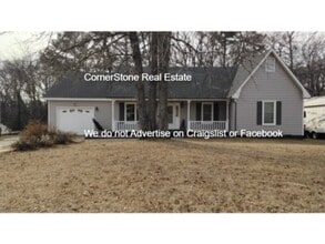 Building Photo - 6301 Lakehaven Dr