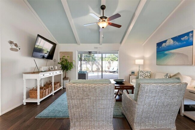 Building Photo - 6552 Waterford Cir