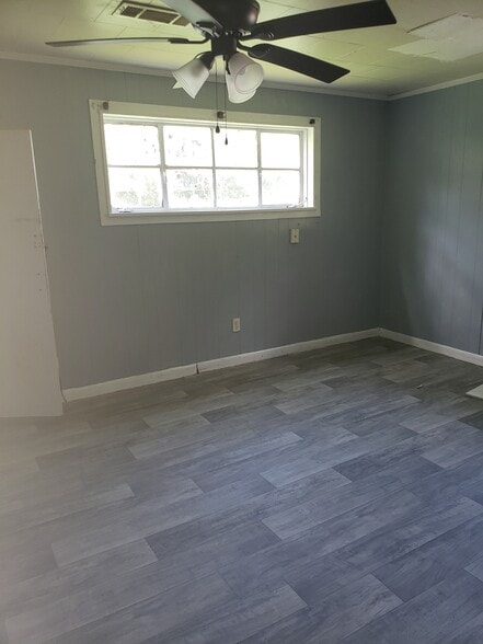 Building Photo - 3324 Beatrice Dr