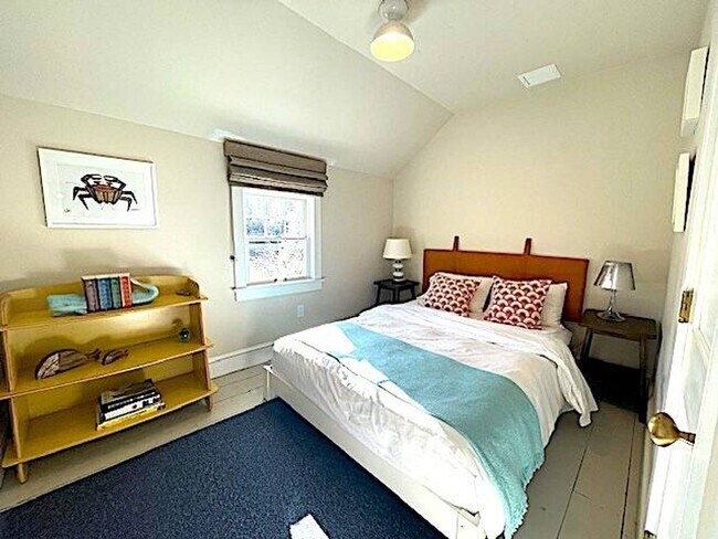 Building Photo - 62 Abrahams Landing Rd