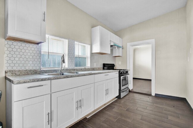 Building Photo - Charming 2 bedroom, 1 bath home in East El Paso!