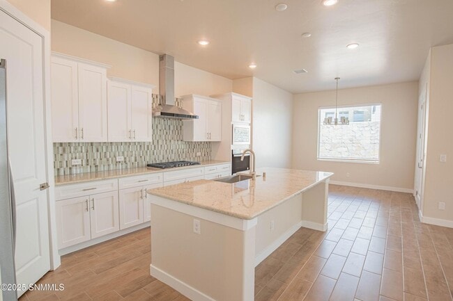 Building Photo - 3883 Heartland Lp