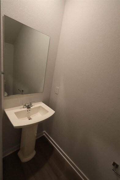 Building Photo - 8506 Blueberry Ash St