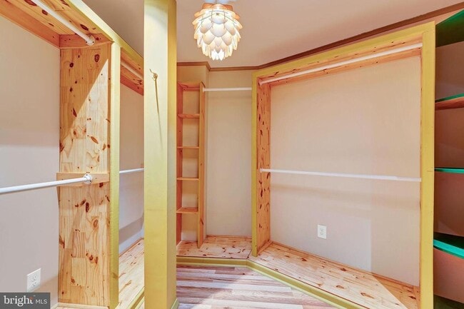 Building Photo - 5005 N 9th St