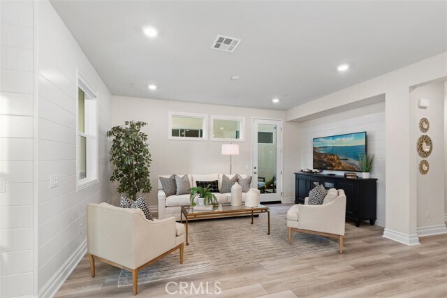 Building Photo - 1151 Brush Crk