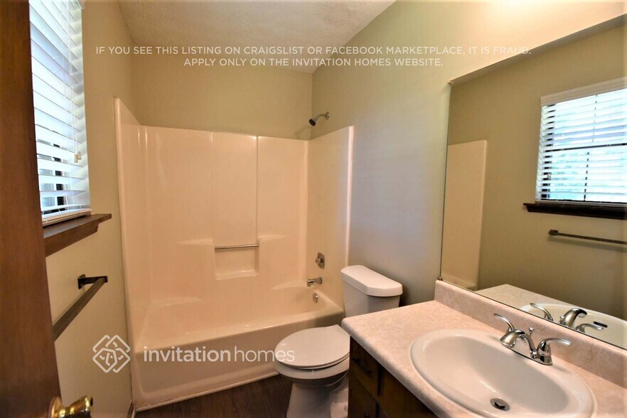 Building Photo - 362 Buck Ct