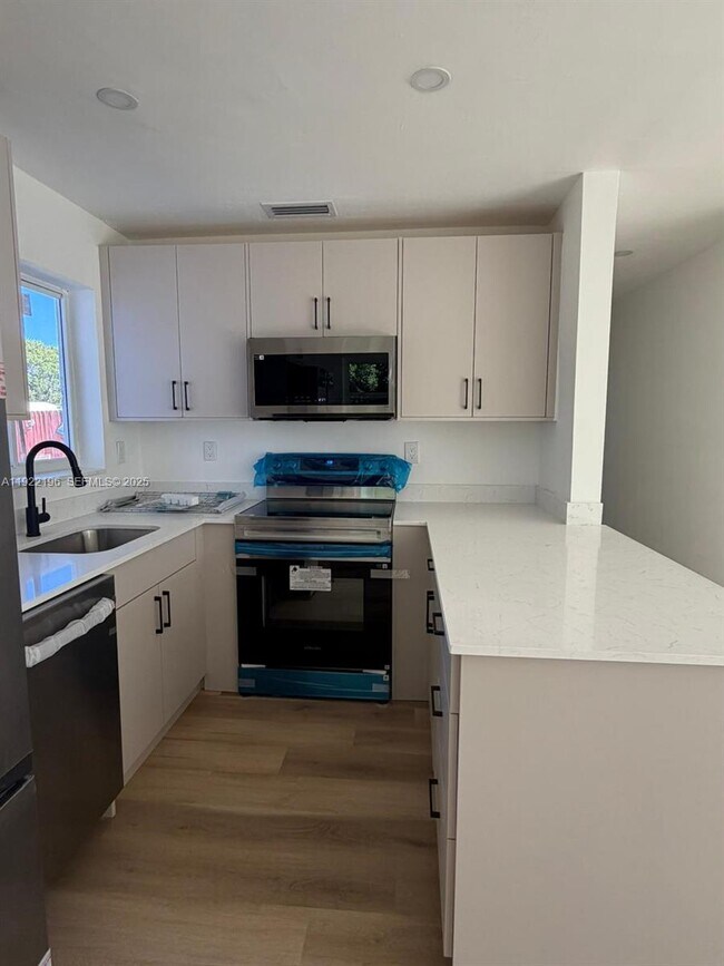 Building Photo - 6117 NW 27th St