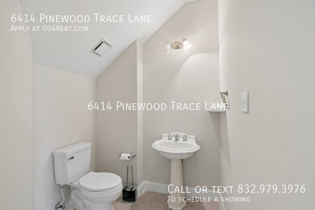 Building Photo - 6414 Pinewood Trace Ln