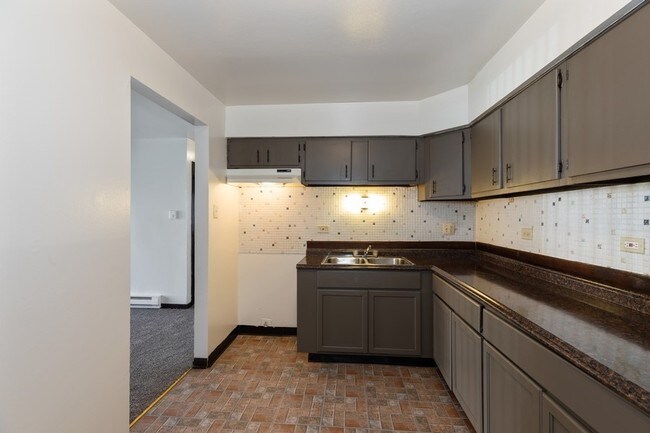 Building Photo - Islander Condos